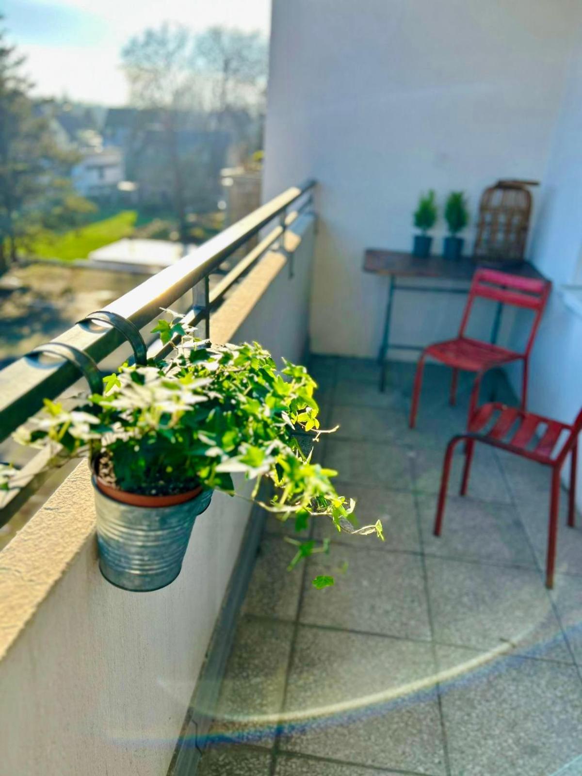 Feelslikehome - Wunderschoene Und Zentrale Wohnung Mit Balkon&Parkplatz 波鸿 外观 照片